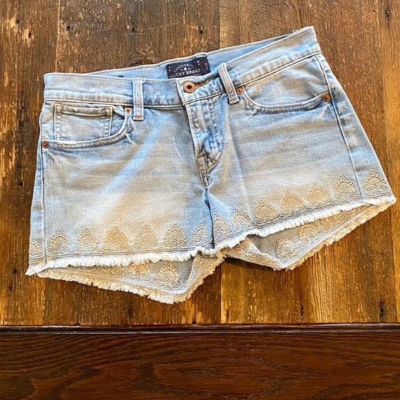 Lucky Brand Pants - Lucky Brand Malibu Shorts. Size 0
